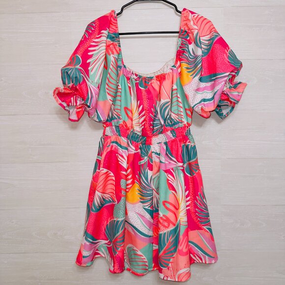 Fantastic Fawn Women's Size Medium Floral Print Puff Sleeve Mini Dress - Picture 8 of 8